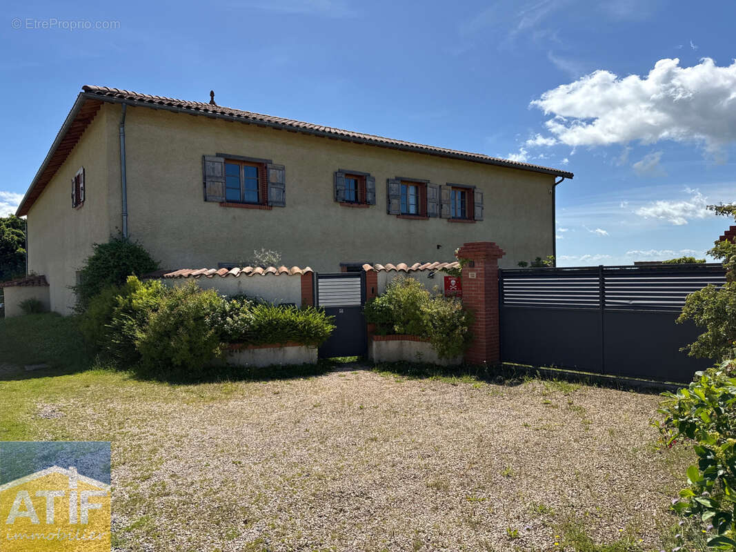 Maison à SAINT-JULIEN-D'ODDES