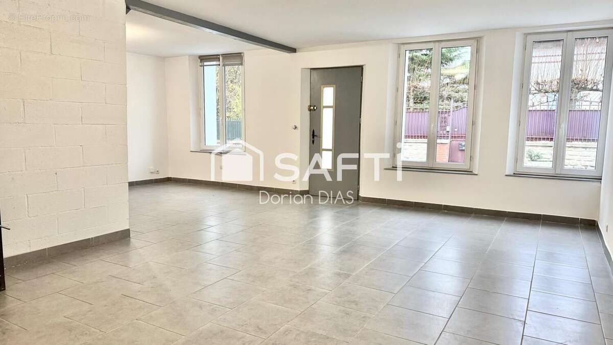 Photo 2 - Maison à FESTIEUX