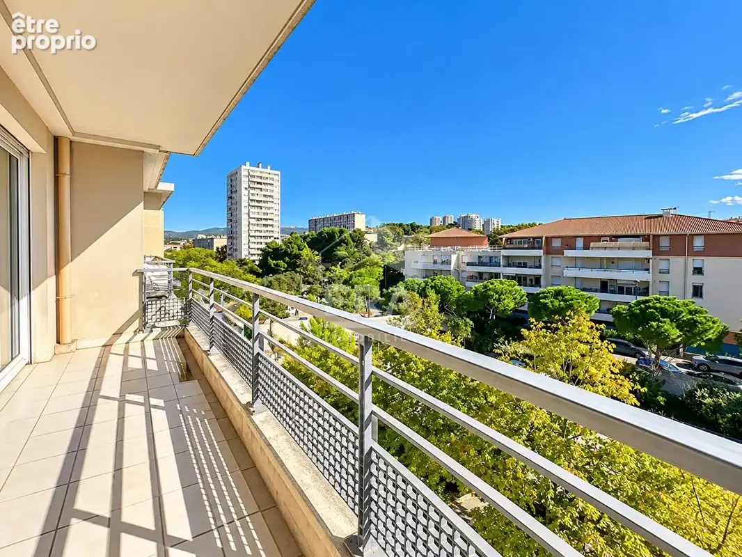 Appartement à MARSEILLE-13E