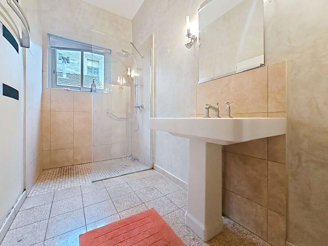 Appartement à AVIGNON