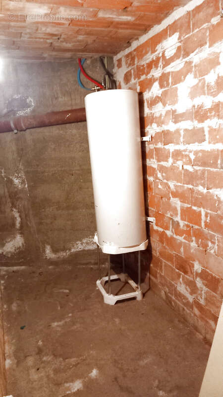 Appartement à LAMALOU-LES-BAINS