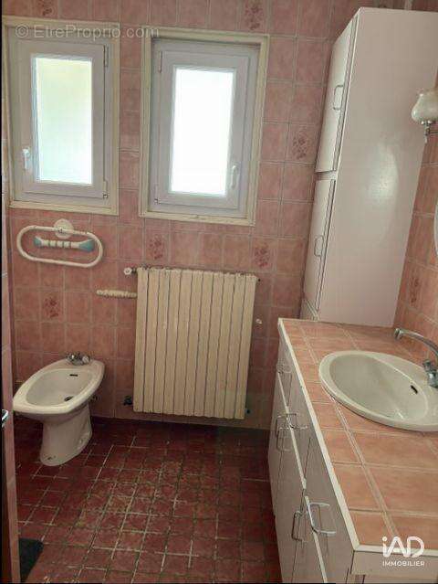 Maison 90 m² à Challans  - photo 6