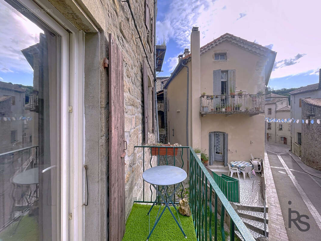 Maison à LARGENTIERE