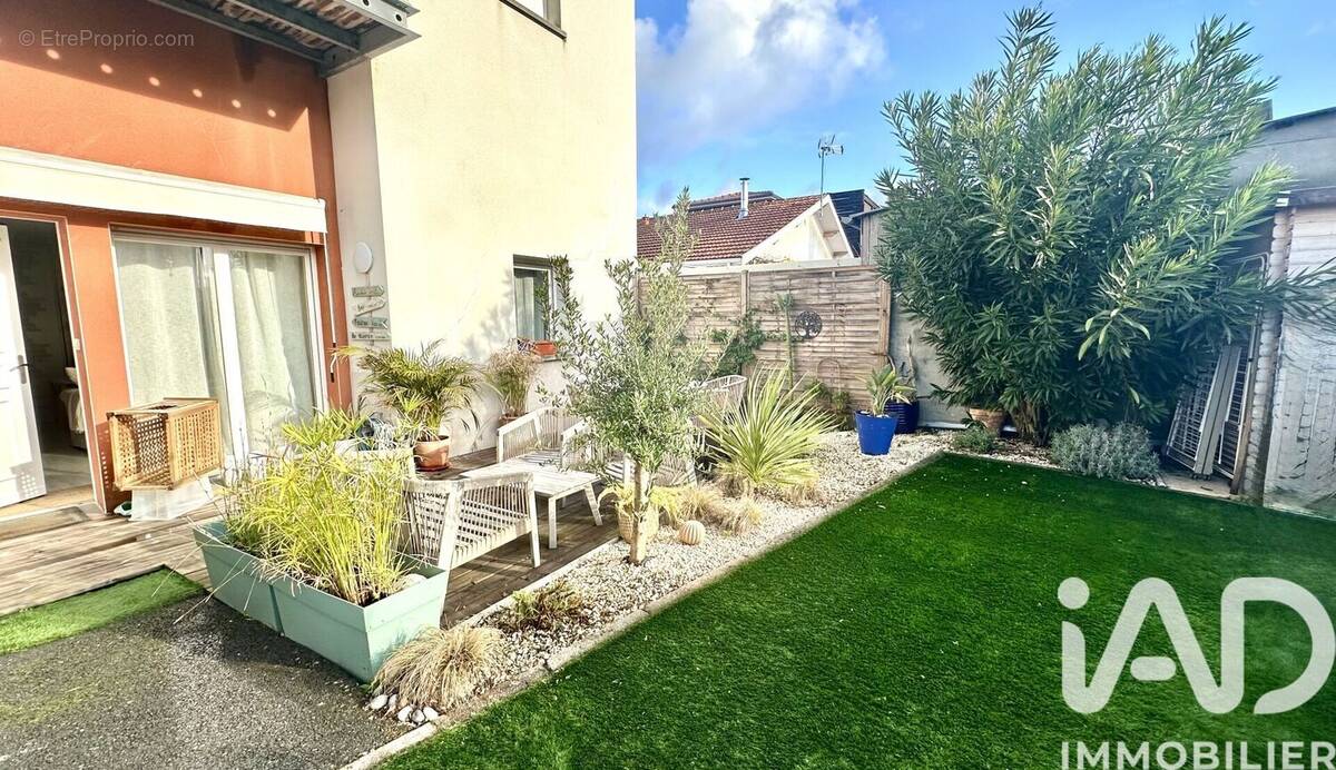 Photo 1 - Appartement à ARES