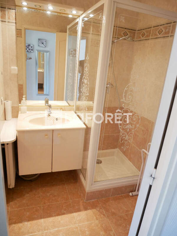 Appartement à MANDELIEU-LA-NAPOULE