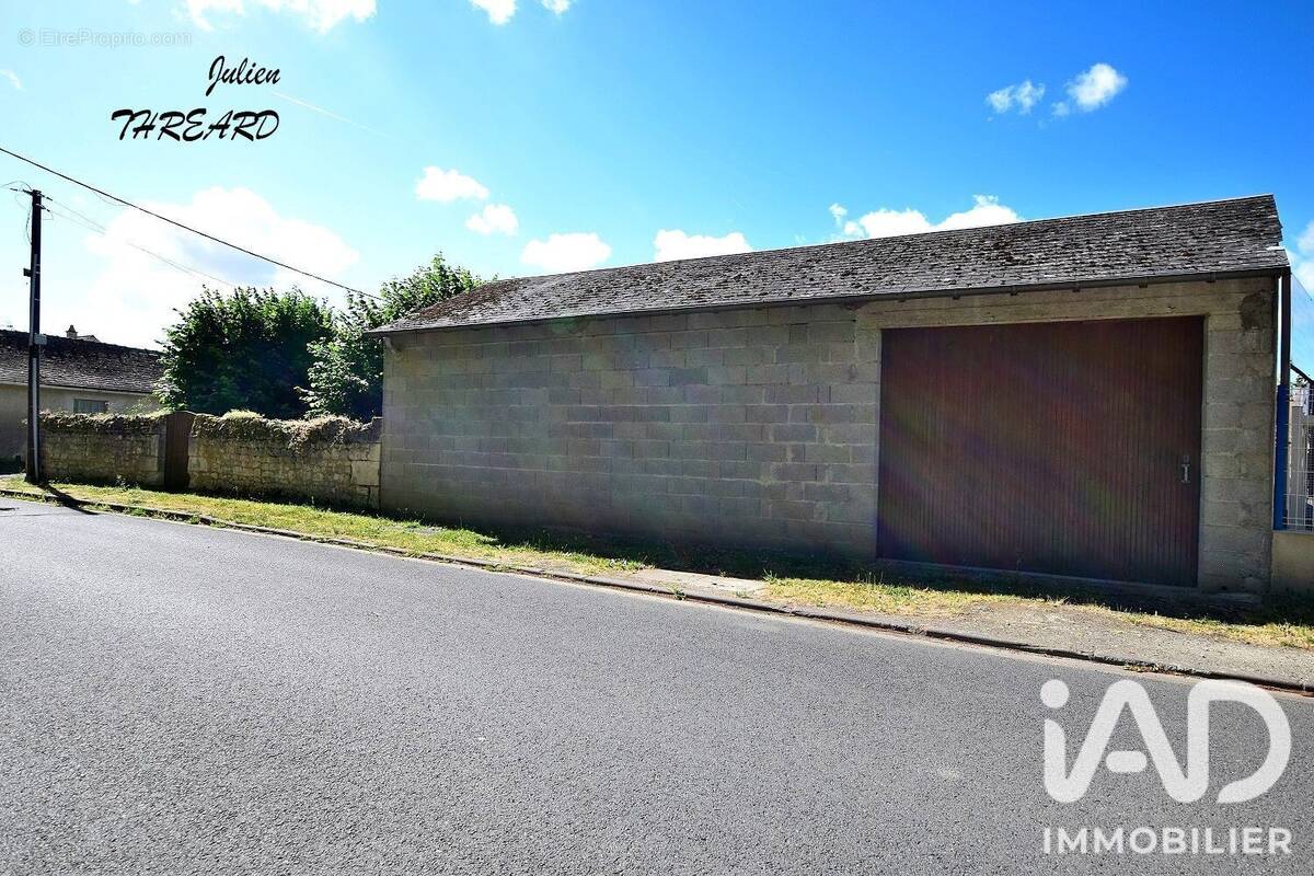 Photo 1 - Maison à LA CHAPELLE-BLANCHE-SAINT-MARTIN