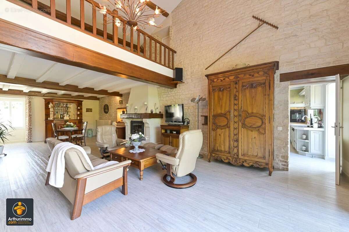 Maison à VALLANS