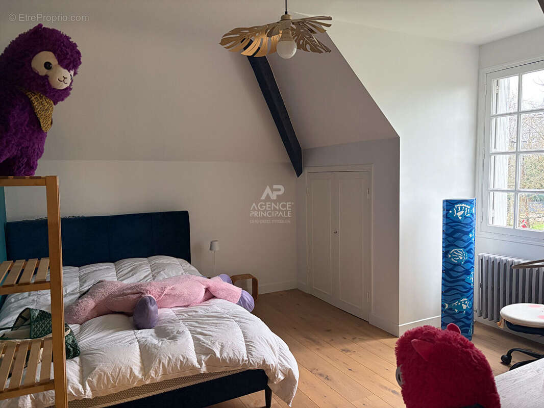 Maison à MAISONS-LAFFITTE