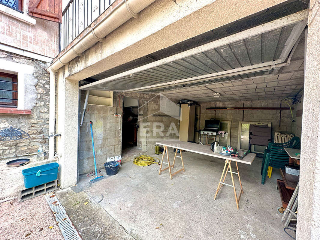 Maison à BAGNEAUX-SUR-LOING