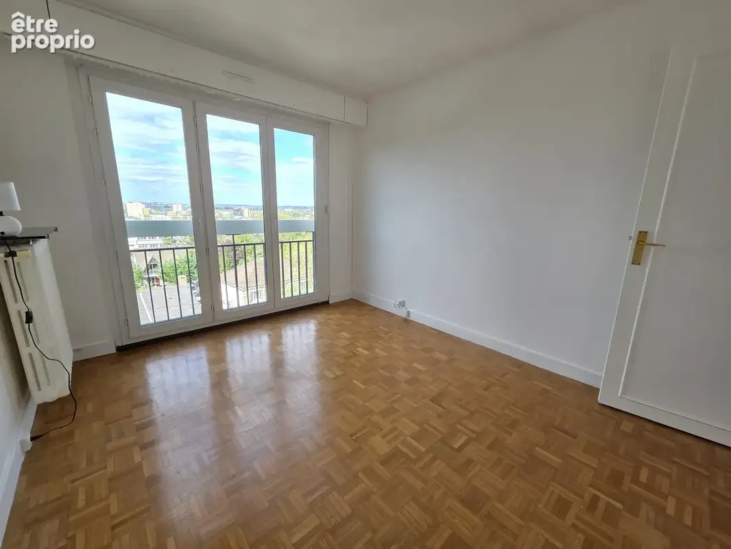 Grand 3 pièces 71.37m2 - Cave et parking - proche RER et écoles - photo 9