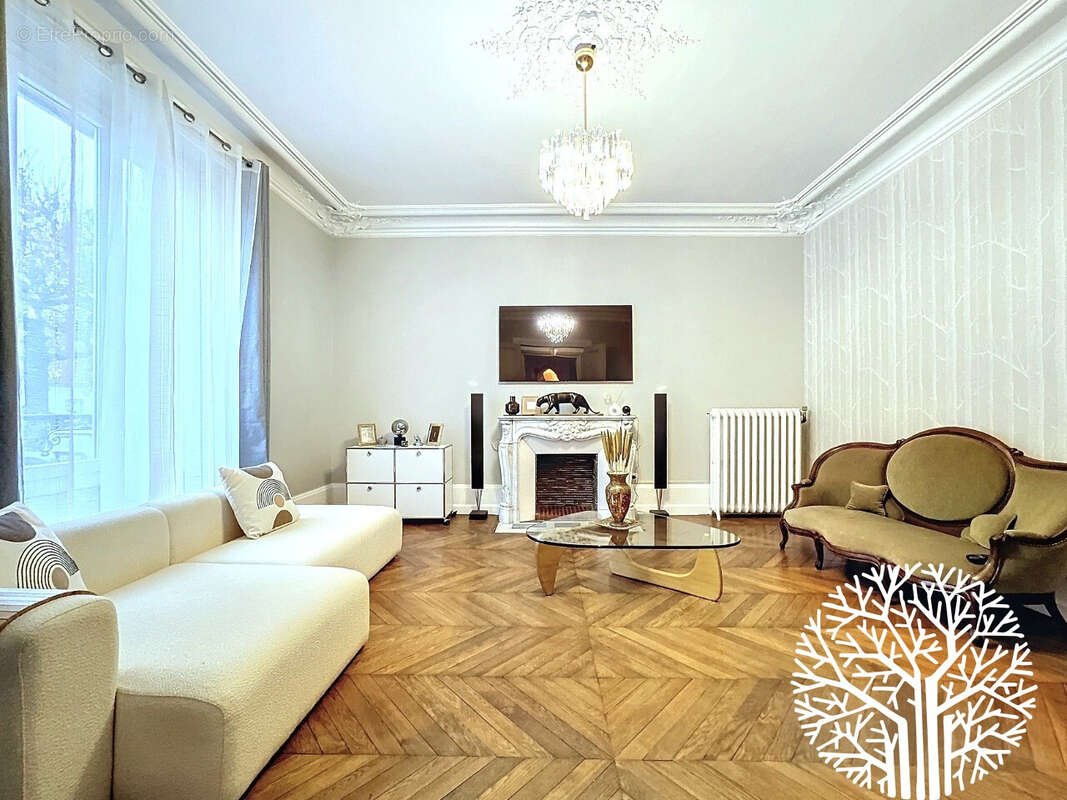 Maison à MILLY-LA-FORET