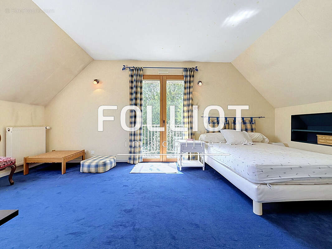 Maison 6 pièces 195 m²  à Coutances - photo 10
