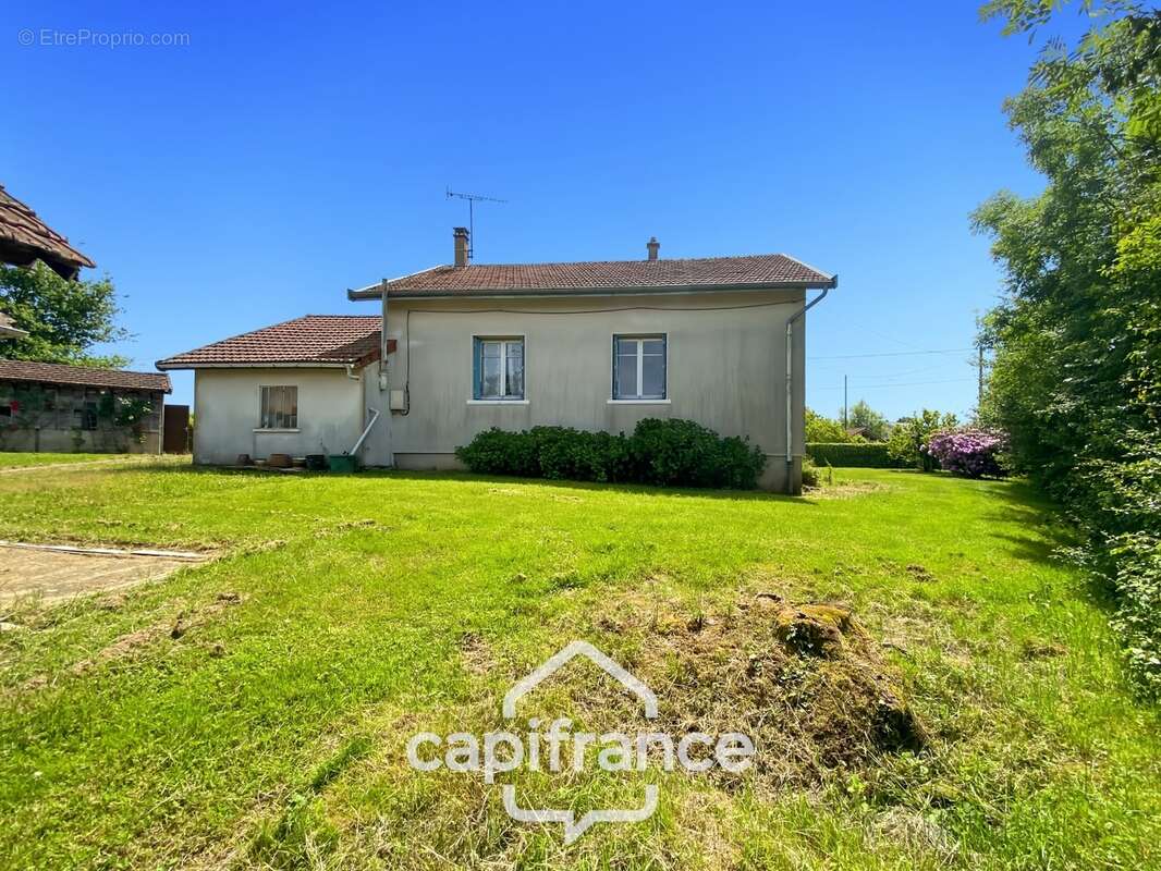Maison à vendre 5 pièces VARENNES SAINT SAUVEUR (71) - photo 18