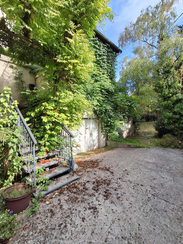 Maison à LIVRY-GARGAN