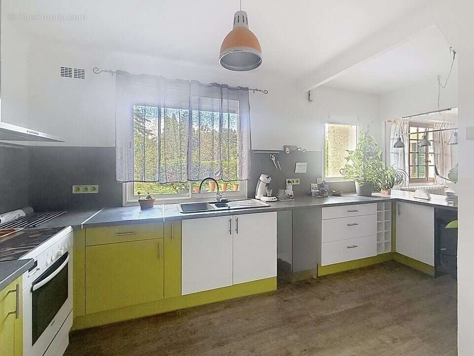Maison à MONTLOUIS-SUR-LOIRE