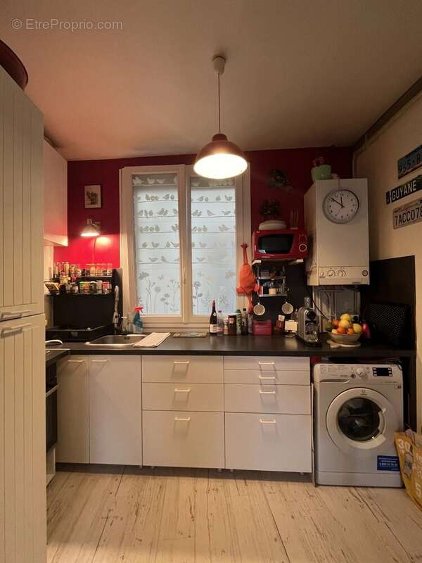 Appartement à PARIS-19E