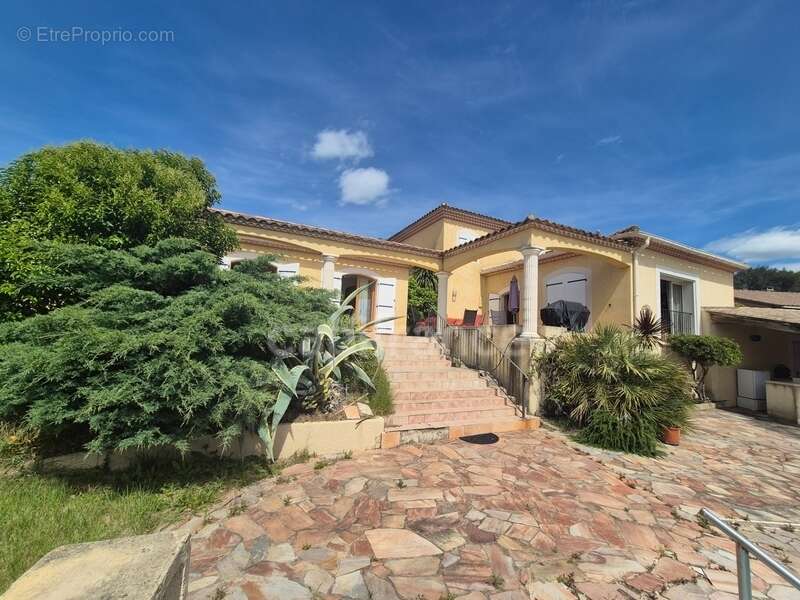 Maison à QUISSAC