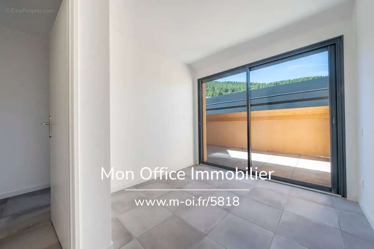 Appartement à RISOUL