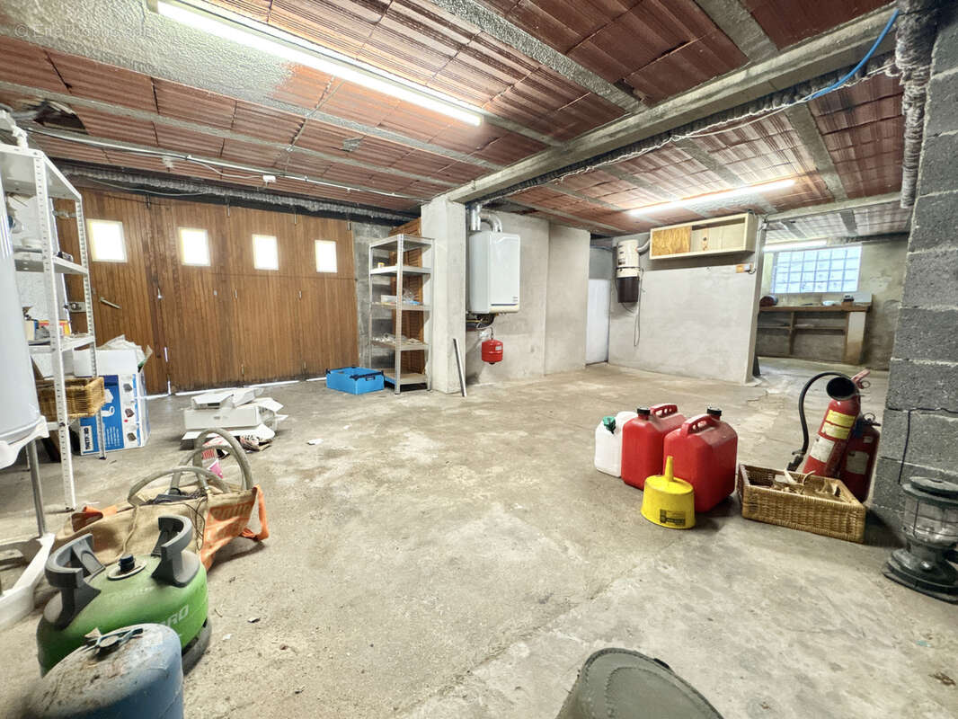 Maison de village avec garage et jardin - photo 16