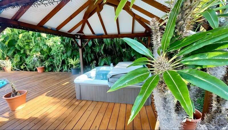 Maison à vendre 7 pièces SAINT FRANCOIS (971) - photo 4