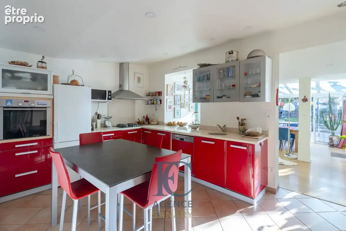Maison de 100 m2 avec jardin à deux pas du centre des Camoins - photo 5