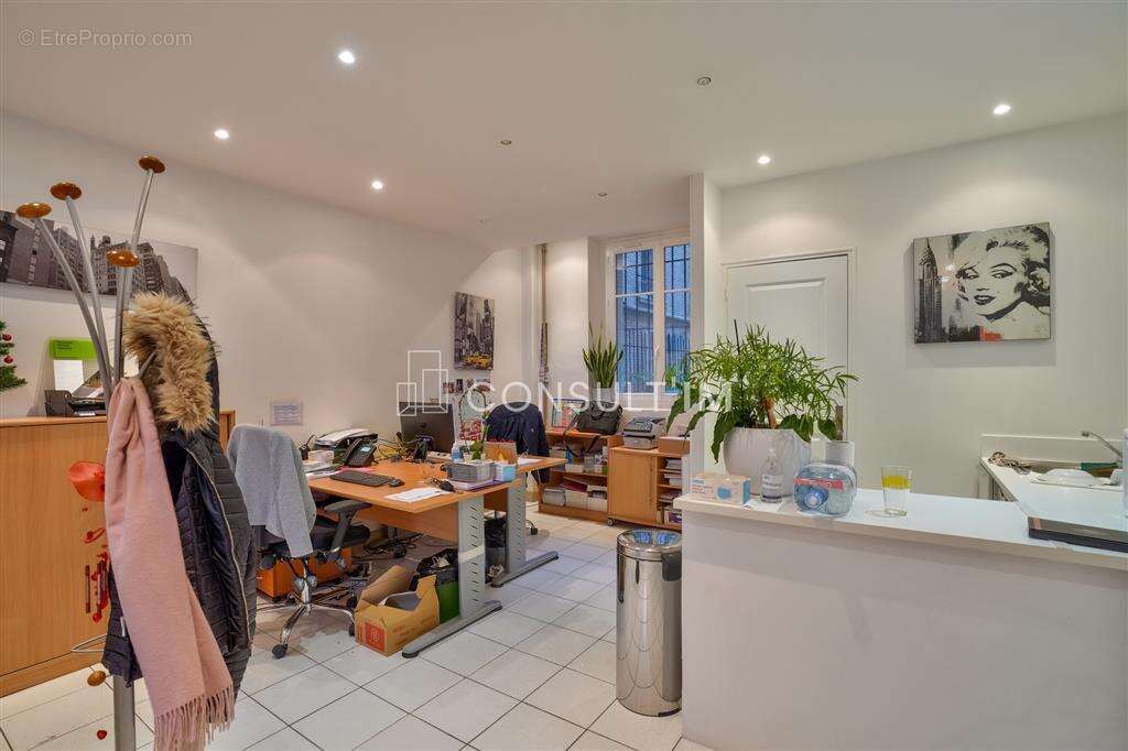 Commerce à PARIS-12E