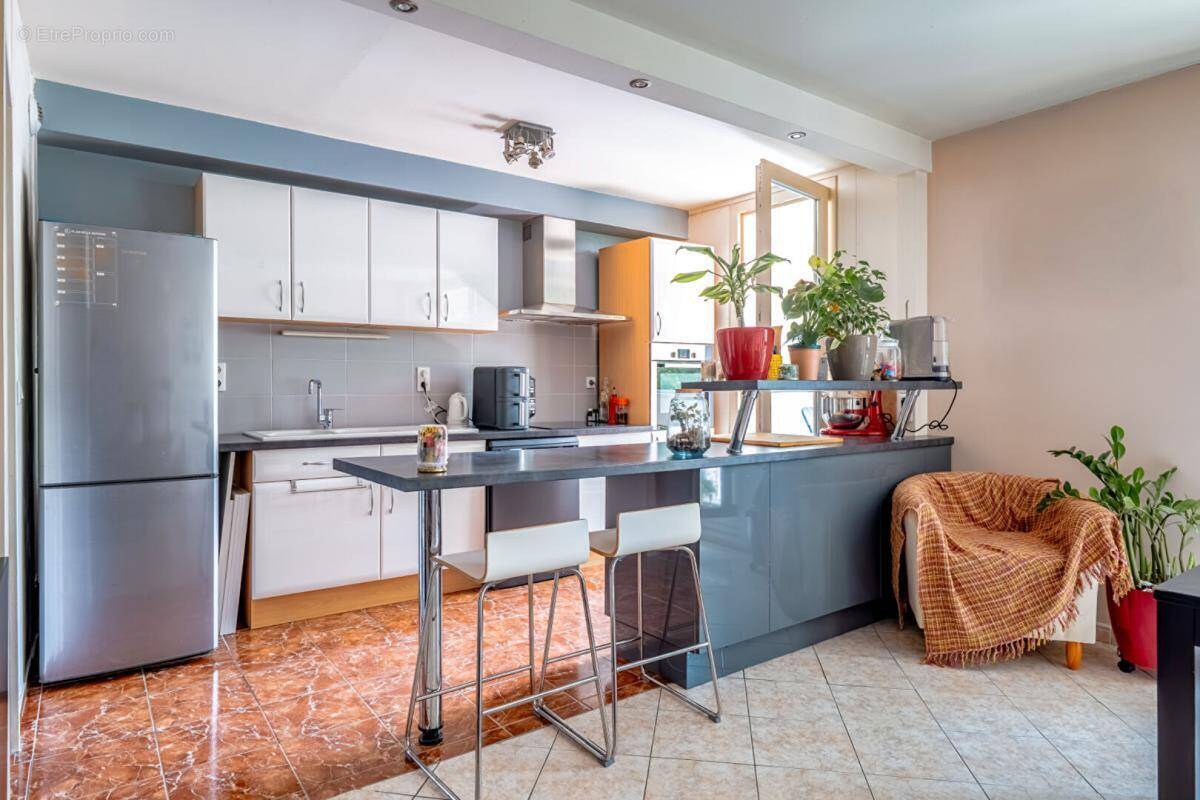 Appartement à LIMEIL-BREVANNES