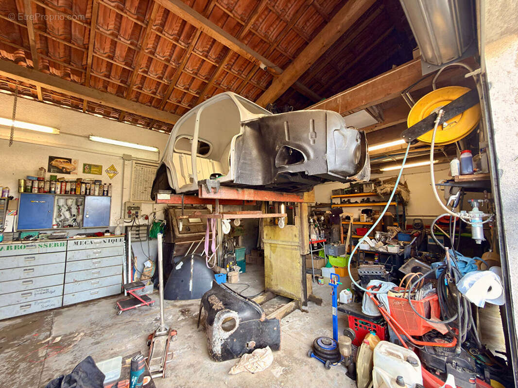 Maison à POURRIERES