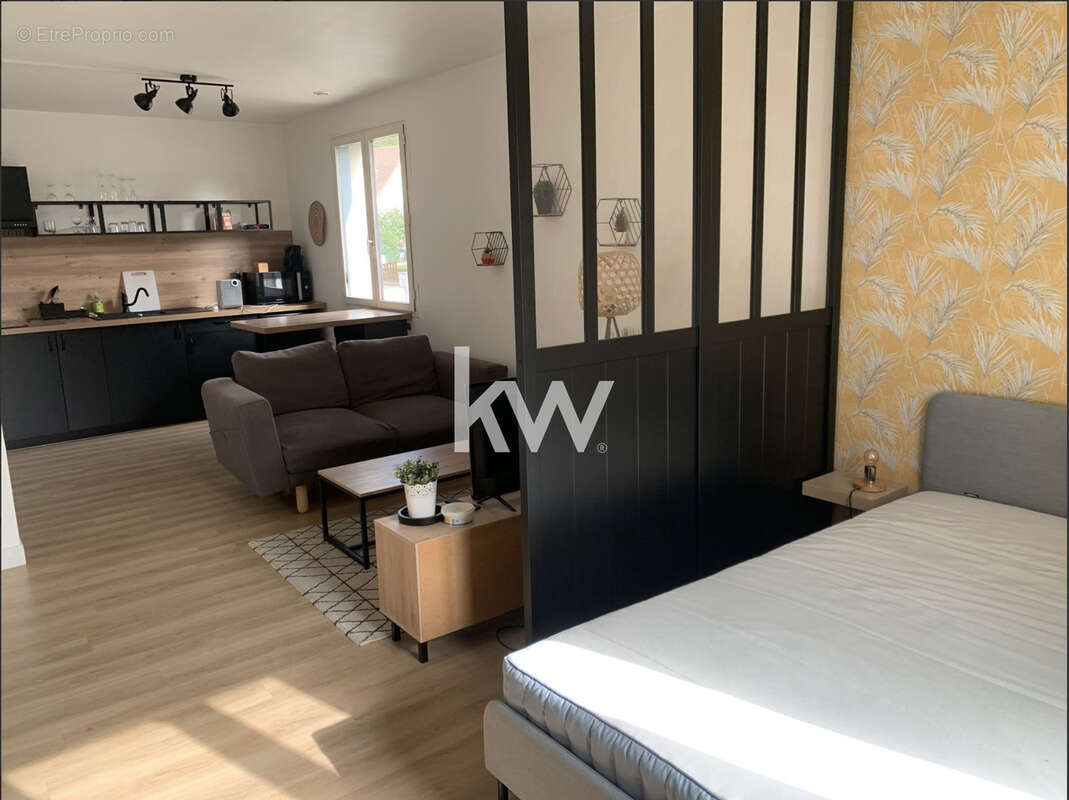 Appartement à VERT-LE-GRAND