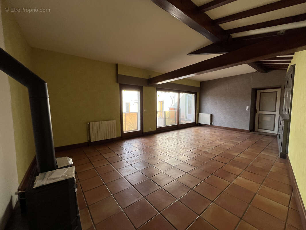 Maison à PONT-DU-CHATEAU