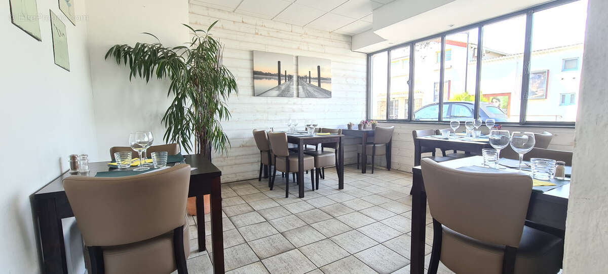 Commerce à NOIRMOUTIER-EN-L'ILE