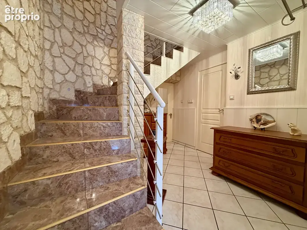 Maison F7 183 m2 Obernaumen - photo 4