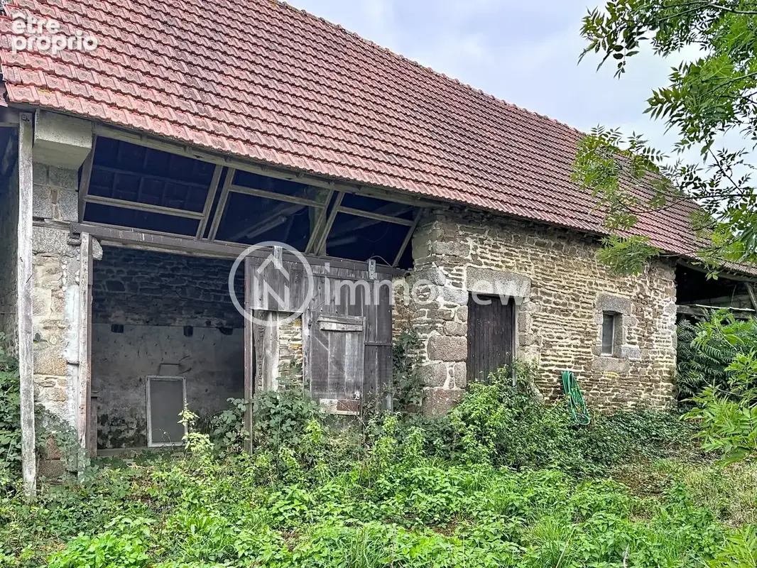 Maison a renover 100 m2 sur terrain 3300 m2 au fond d un chemin - photo 17