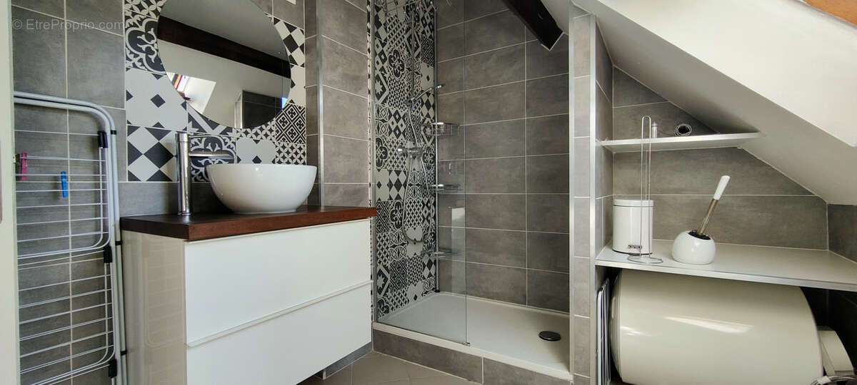 Appartement à SURVILLIERS