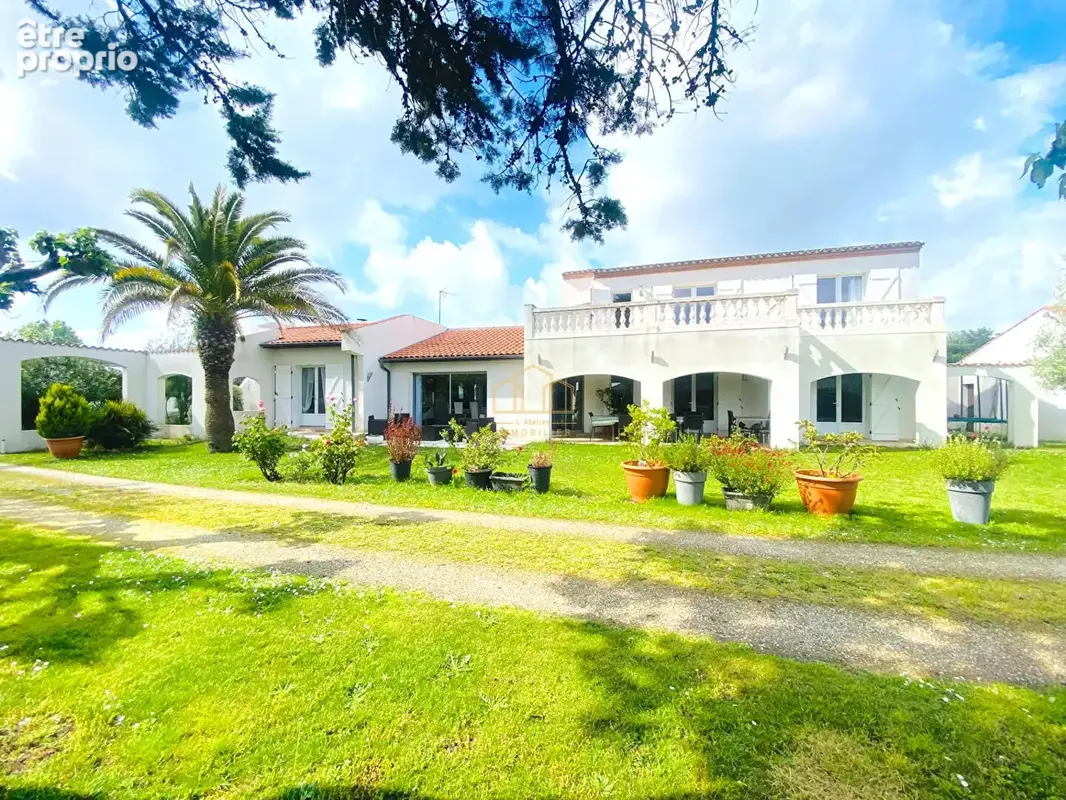 Maison à vendre 208m2 sur grand terrain au calme à Gujan-Mestras - photo 2