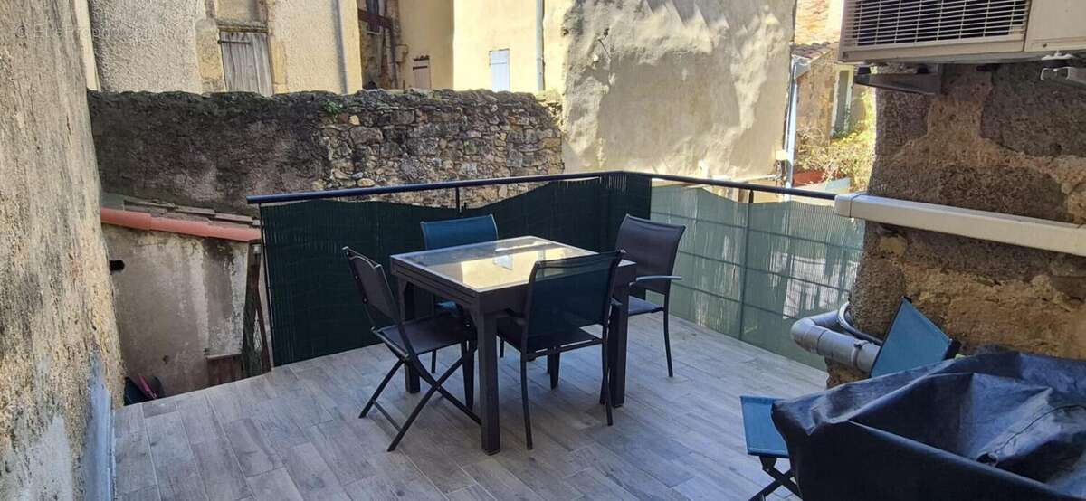 Appartement à SERVIAN