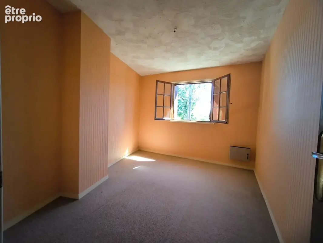 NERCILLAC (16) maison à vendre 7 pièces - photo 6