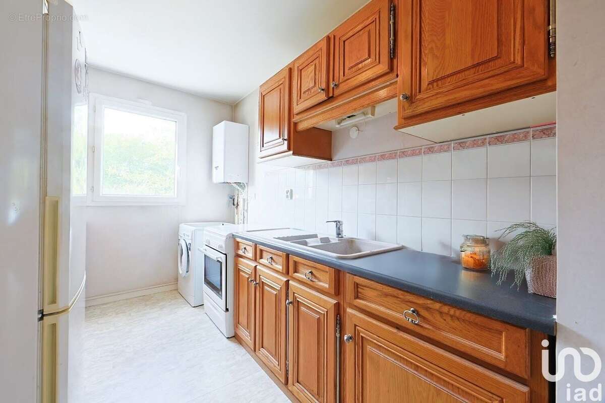 Photo 5 - Appartement à SAINT-THIBAULT-DES-VIGNES