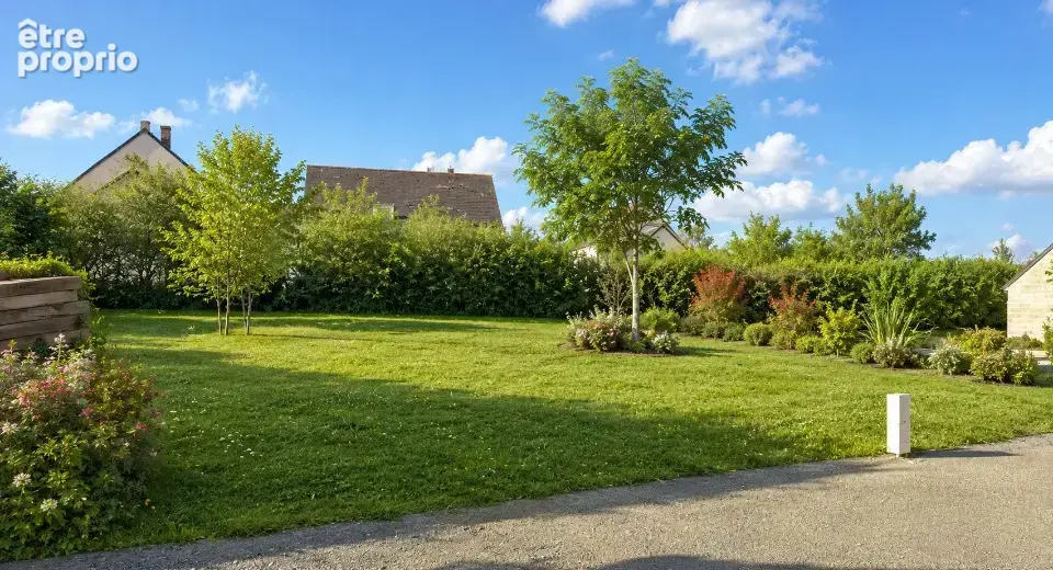 Terrain à AZAY-LE-RIDEAU