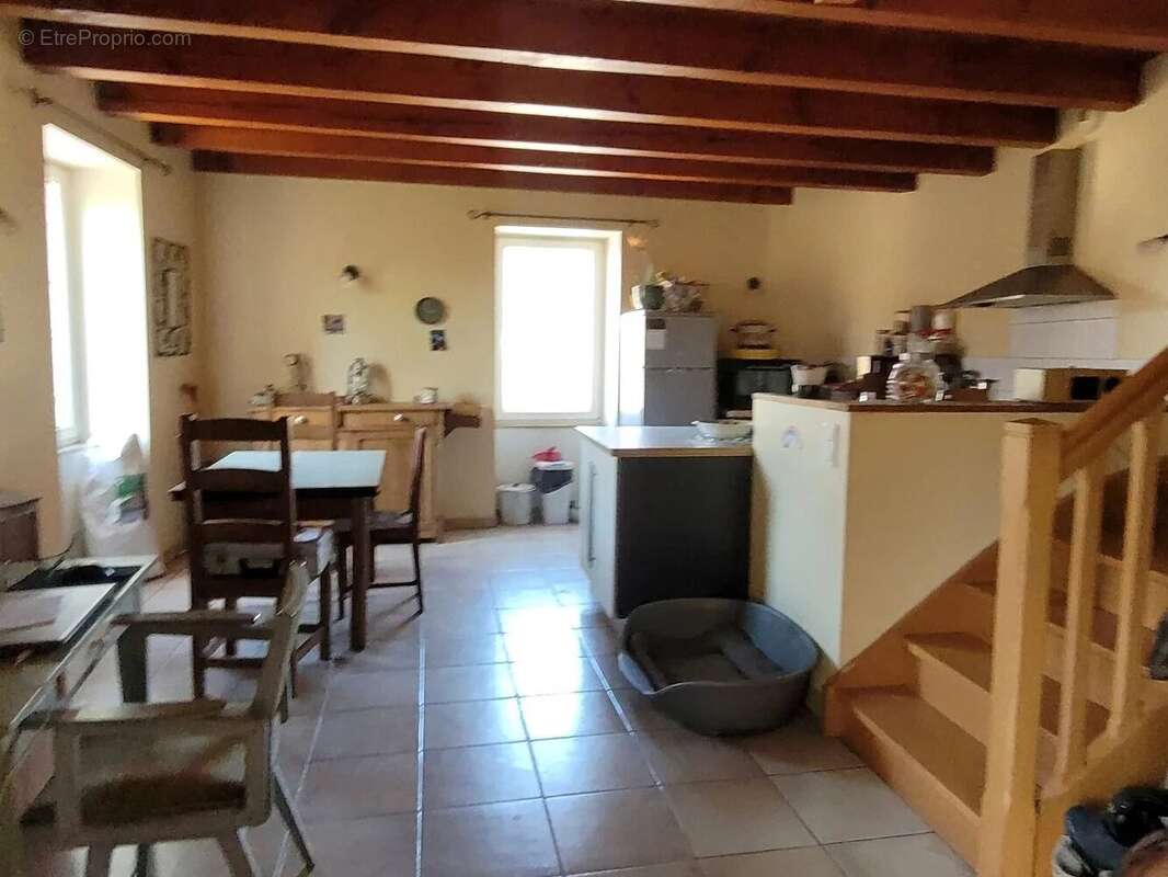 Maison à MARMINIAC