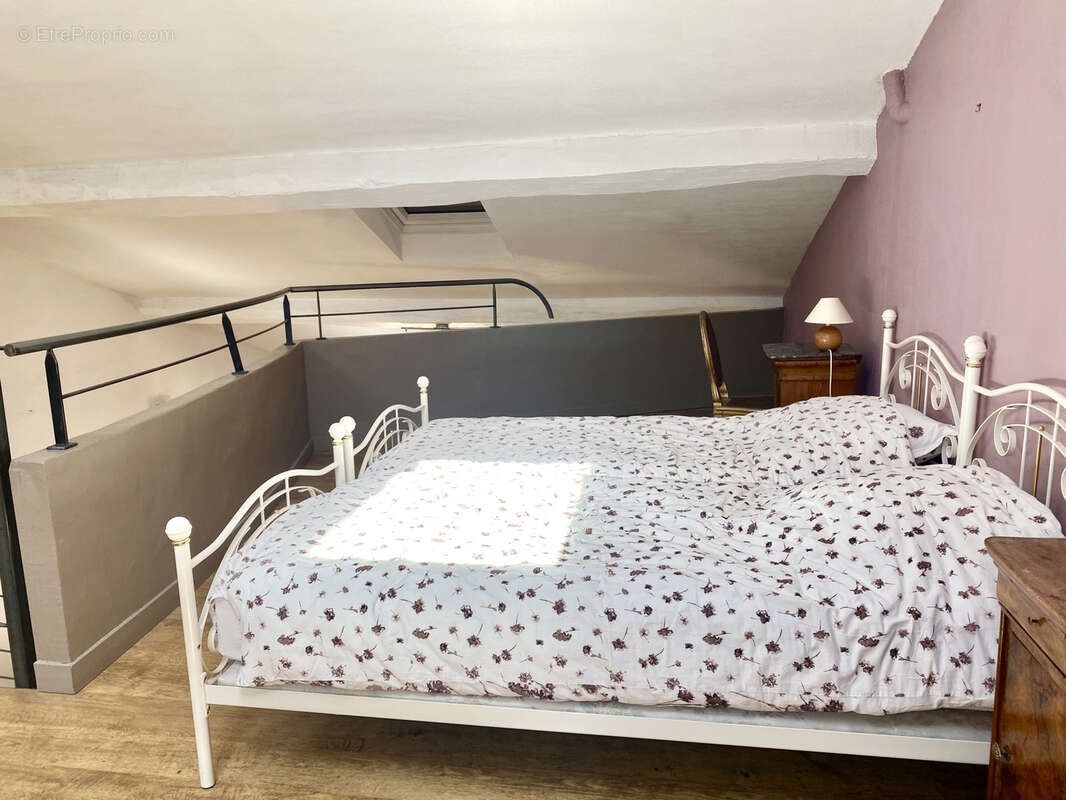 Bel appartement de caractère en plein cœur de Roanne - photo 13