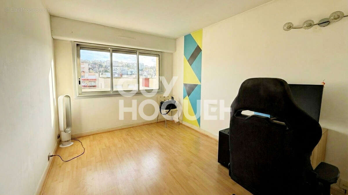 Appartement à NANTERRE