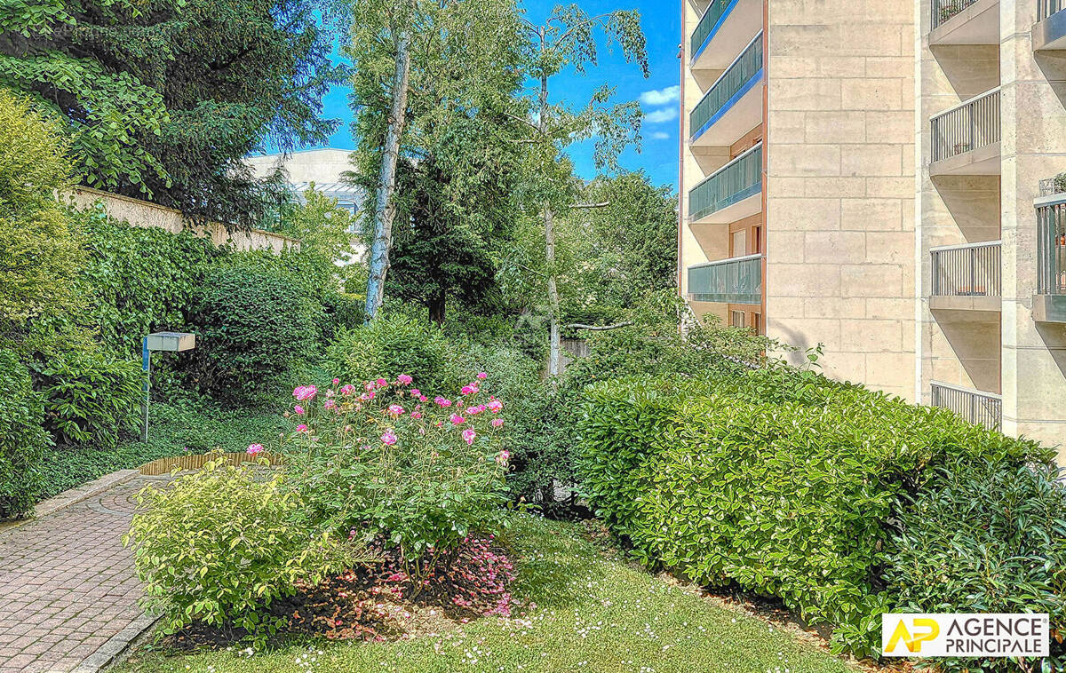 Appartement à VERSAILLES