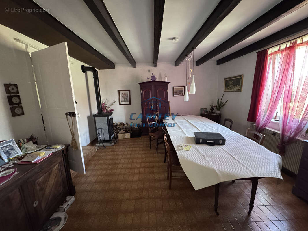 Maison à FRANCHEVELLE