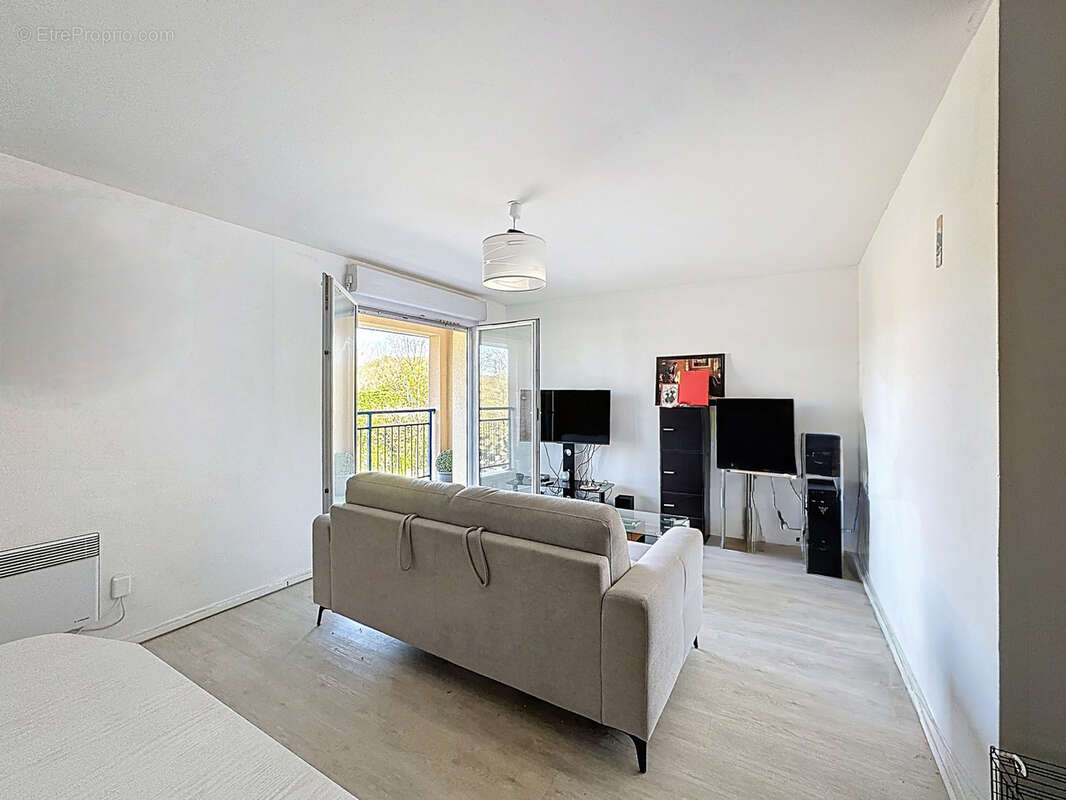 Appartement à VILLEFONTAINE