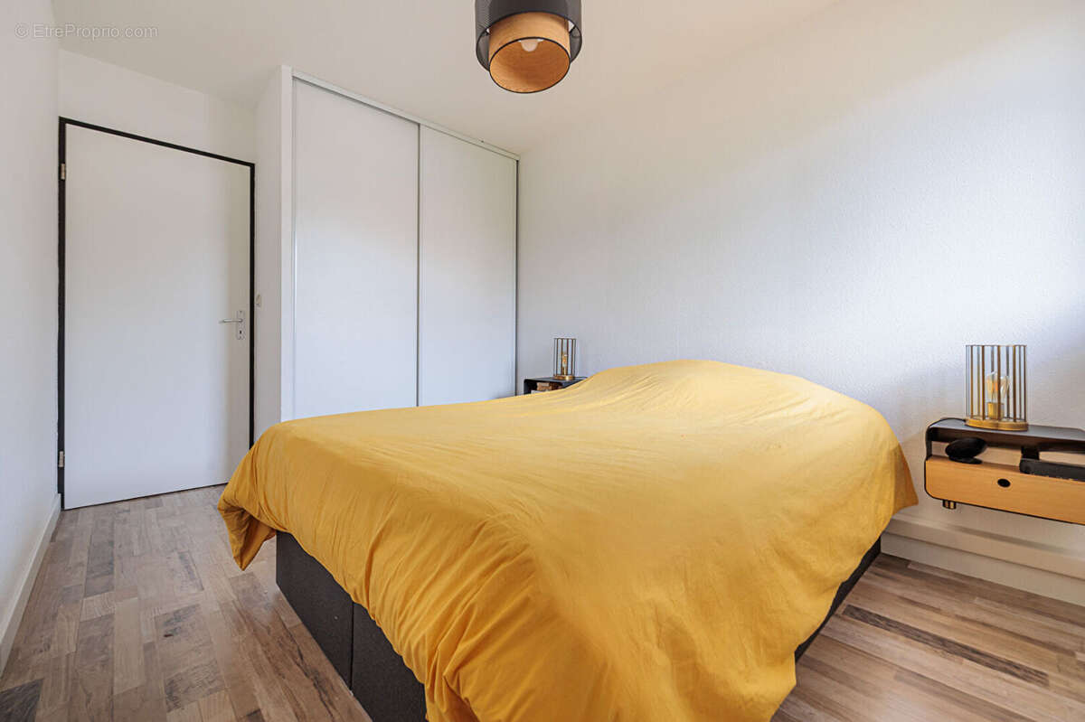 Appartement à POMPERTUZAT