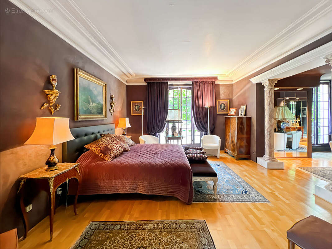 Maison à MANTES-LA-JOLIE