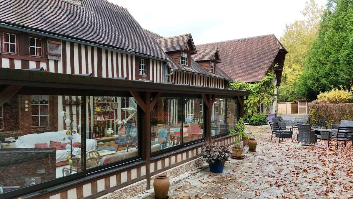 Maison à SAINT-GERMAIN-DE-LIVET