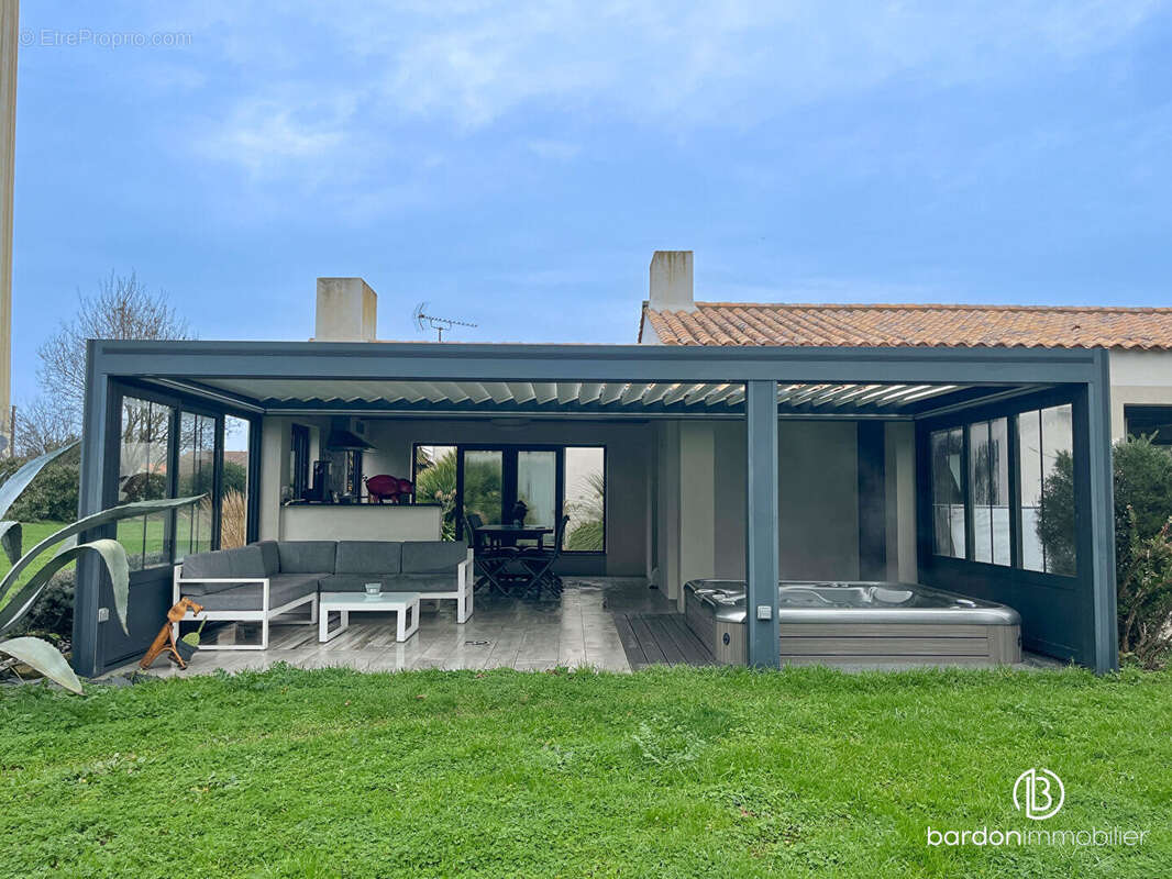 Maison à SAINT-GERVAIS