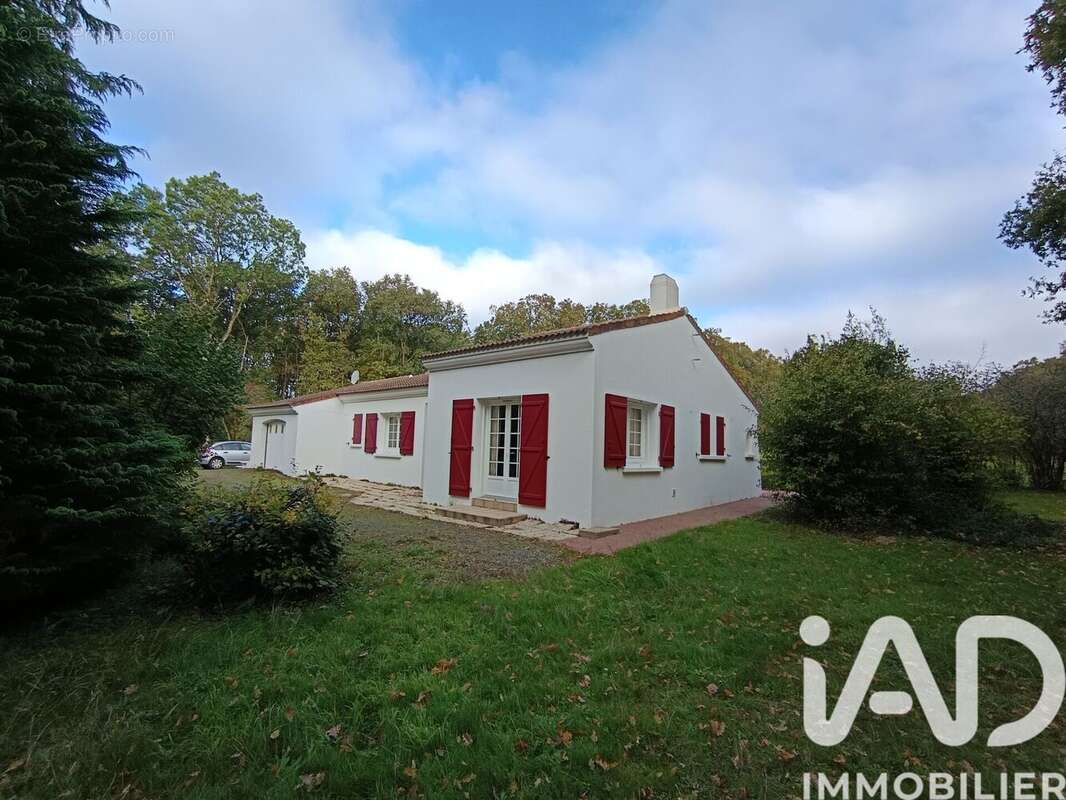 Photo 2 - Maison à SAINT-GERVAIS